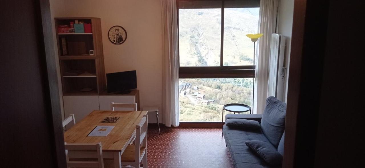 Appartement St Lary Soulan Pied Des Pistes Сен-Лари-Сулан Екстериор снимка